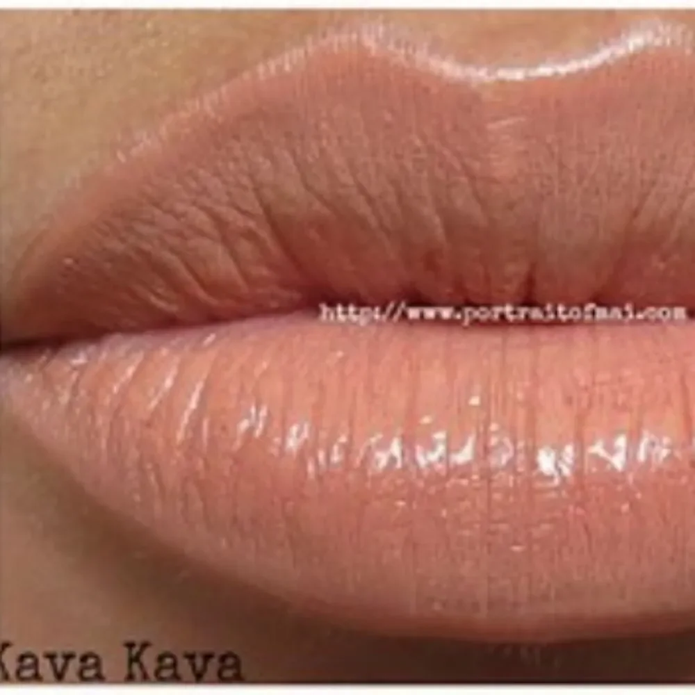 ❇️🧚‍♀️KAVA KAVA Compulsive Cosmetics DISCONTINUED Lip Tar NWOBOX